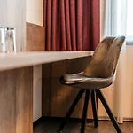 Rufi's Hotel 3*